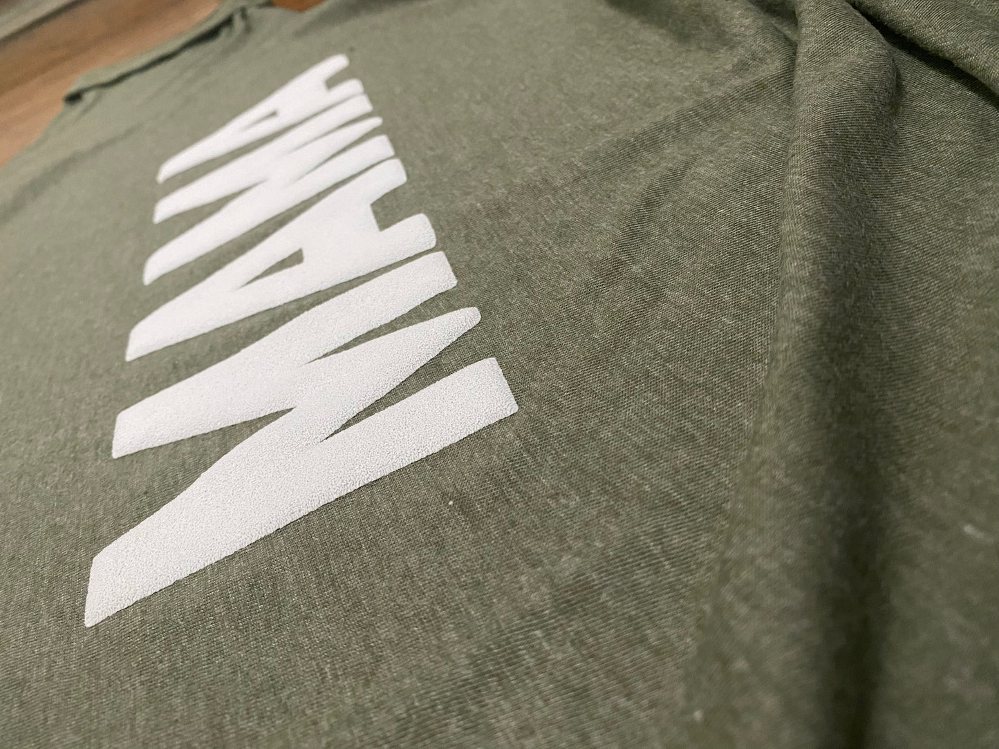 SALE10 Puff Mama Shirt