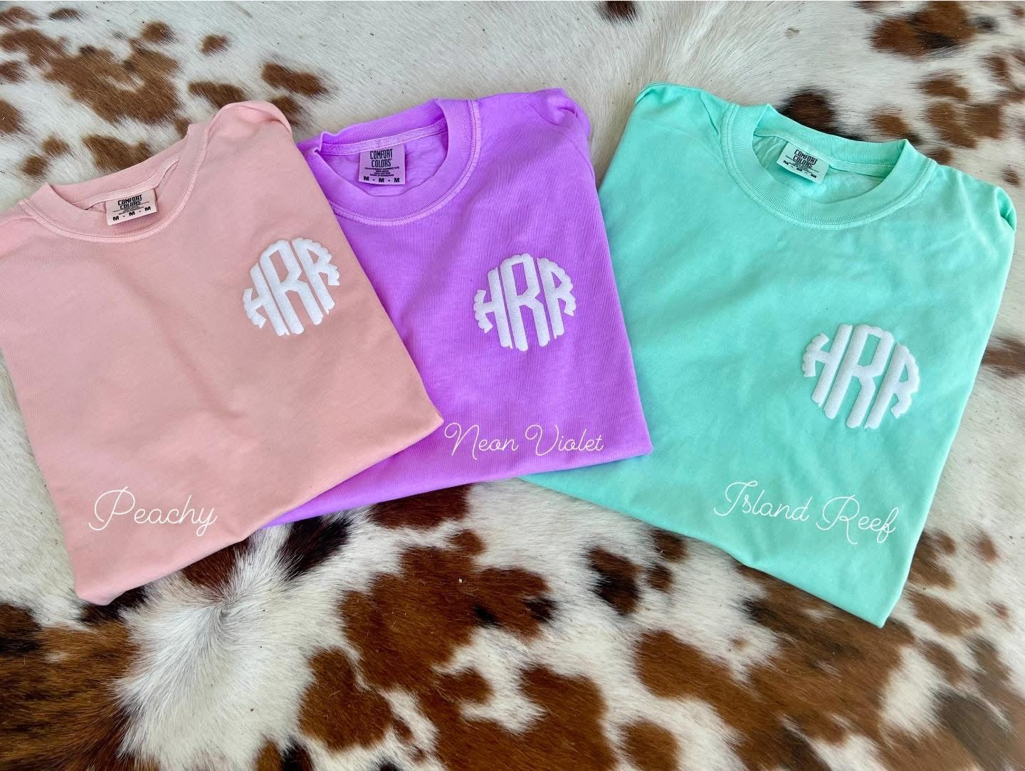 SUMMER SALE ENDS 5/31 Glitter Puff Mama (Custom) Comfort Color Tee