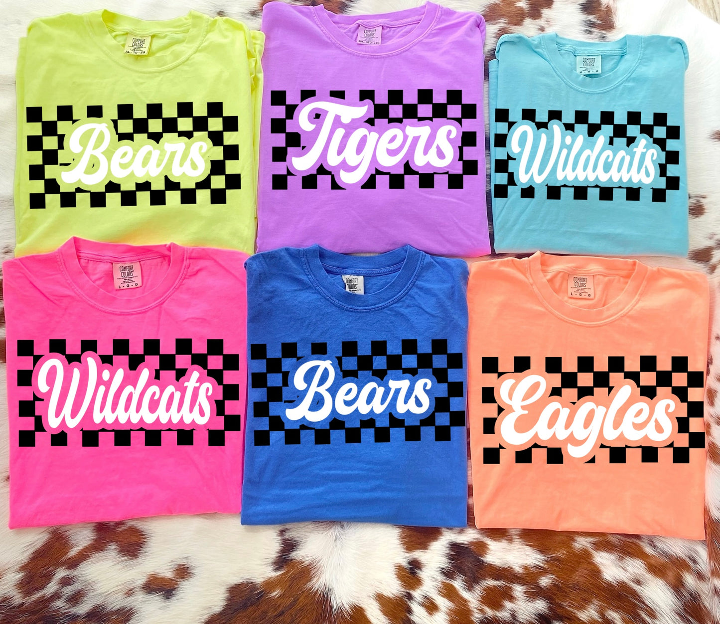 Mascots Puff checkered Comfort Color Tee