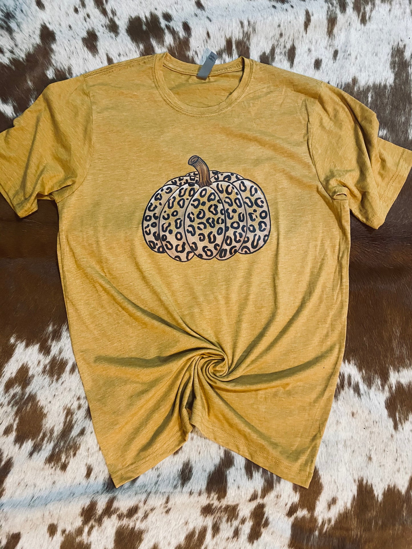 Cheetah Pumpkin screen Printed Shirt